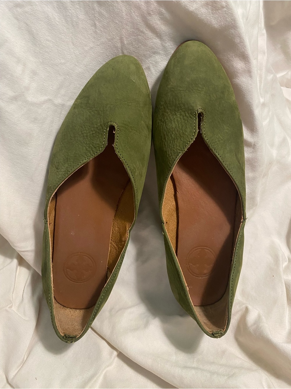 Charleston Shoe Co Green Suede Flats - Picture 2 of 5